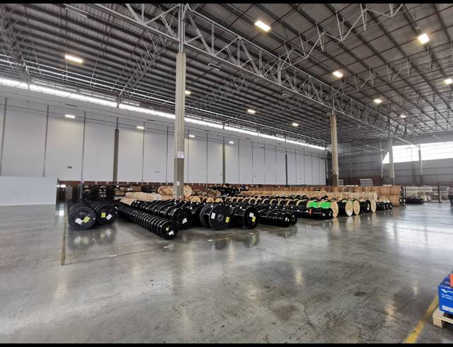 9,725M² WAREHOUSE TO LET IN STERKFONTEIN AH
